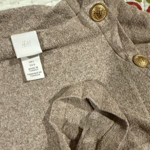 Mock neck H&M sweater